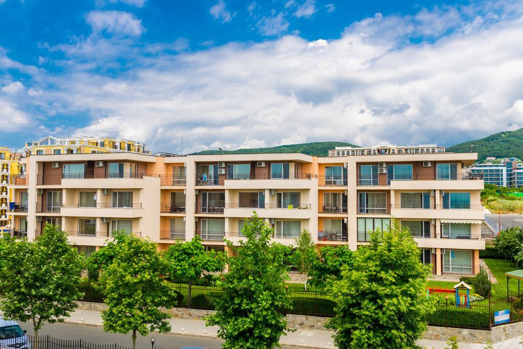 Oxygen Apartments Sveti Vlas Exterior foto